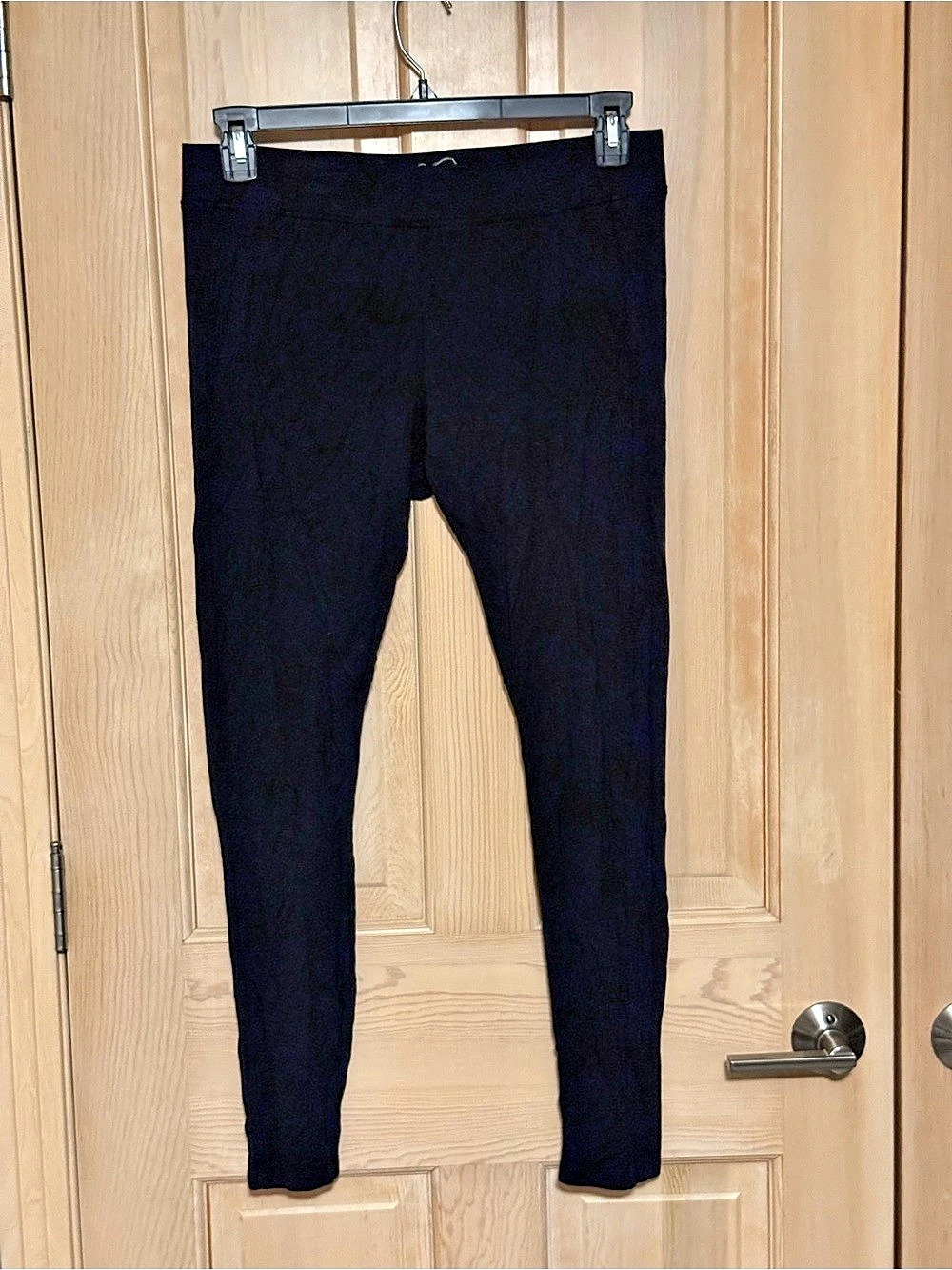 UGG Black Leggings Like New